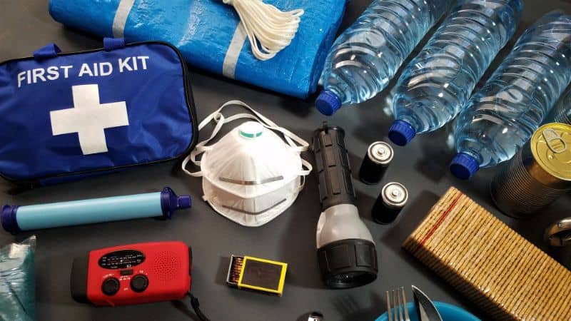 Kit Pertolongan Cemas